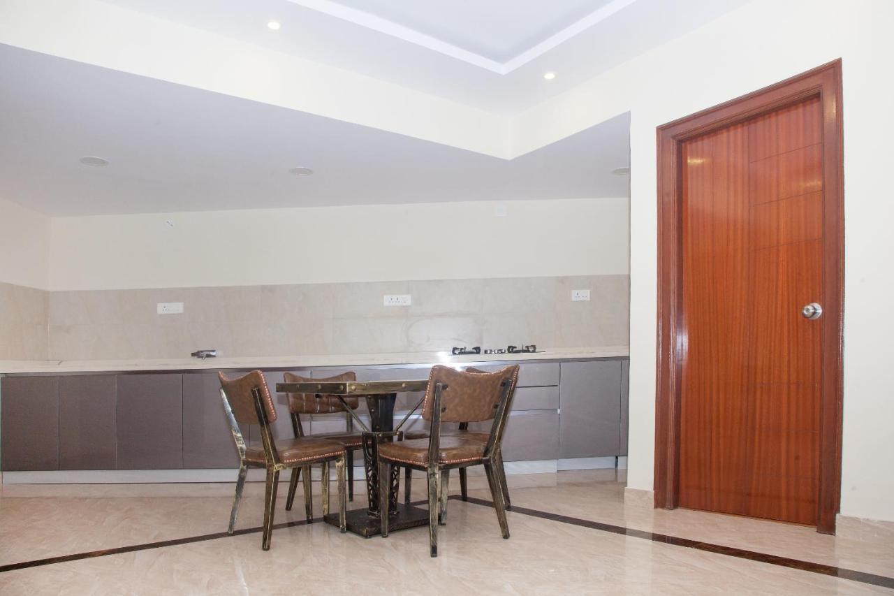 Oyo 16773 Hillcrest Metro Hotell Ooty Exteriör bild