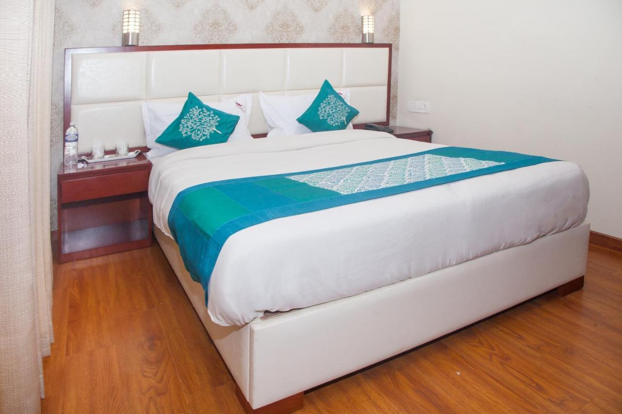 Oyo 16773 Hillcrest Metro Hotell Ooty Exteriör bild